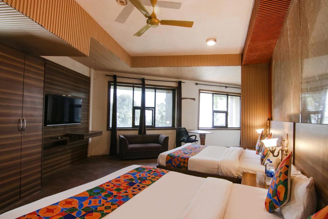 Fabhotel Vijay Palace Dharamszala Kültér fotó