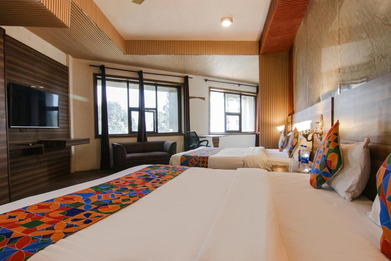 Fabhotel Vijay Palace Dharamszala Kültér fotó